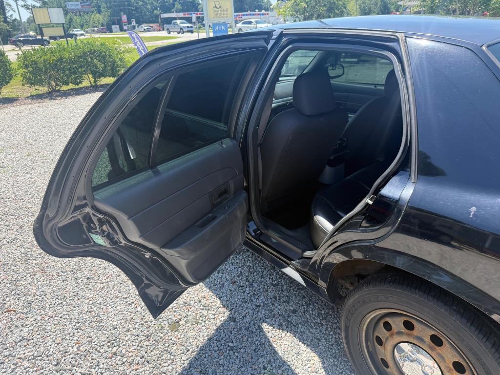 2006 Ford Crown Victoria - Photo 9