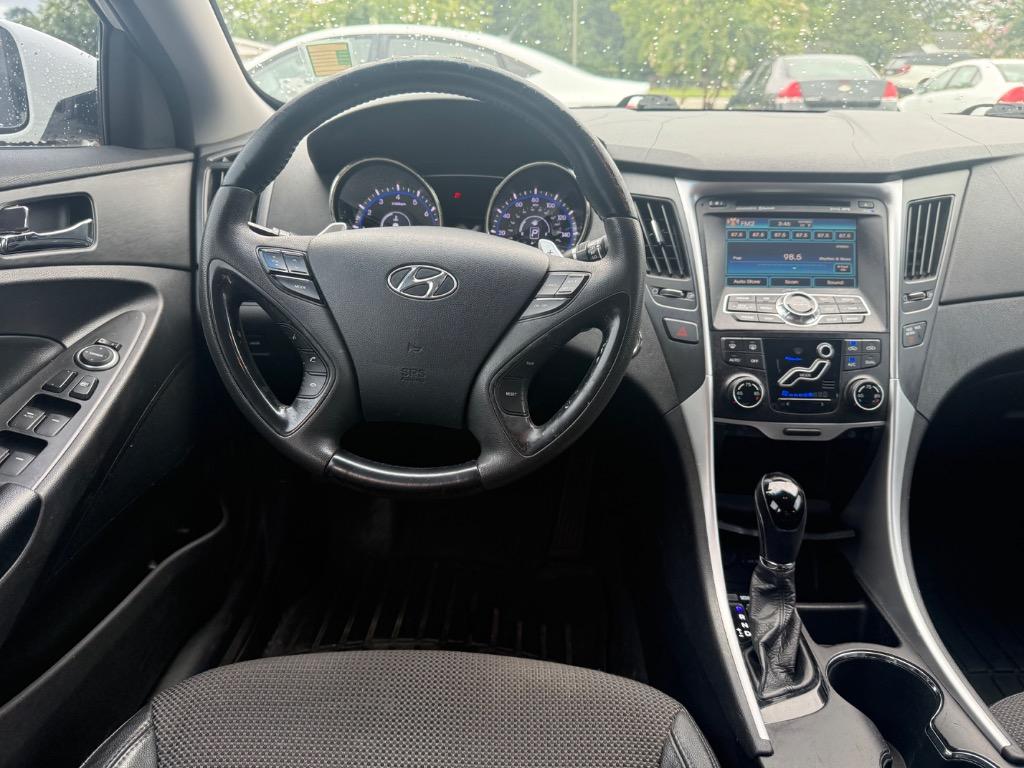 2011 Hyundai Sonata SE - Photo 15