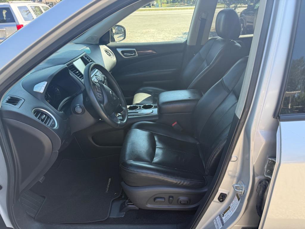 2015 Nissan Pathfinder SL - Photo 8