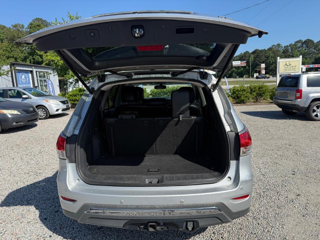 2015 Nissan Pathfinder SL - Photo 14