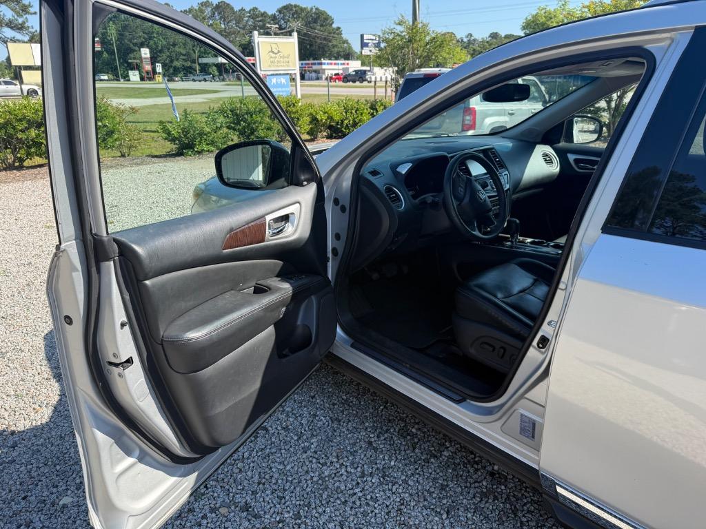 2015 Nissan Pathfinder SL - Photo 7