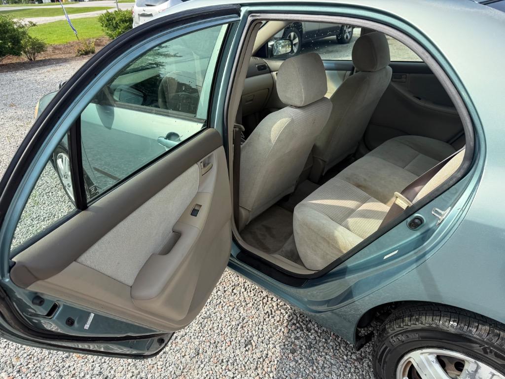 2006 Toyota Corolla CE - Photo 9